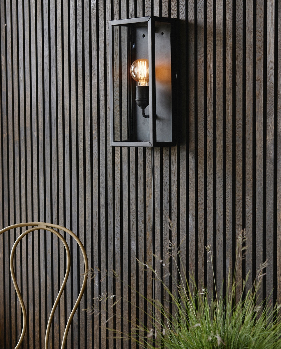 EOS wall lamp, outdoor - black