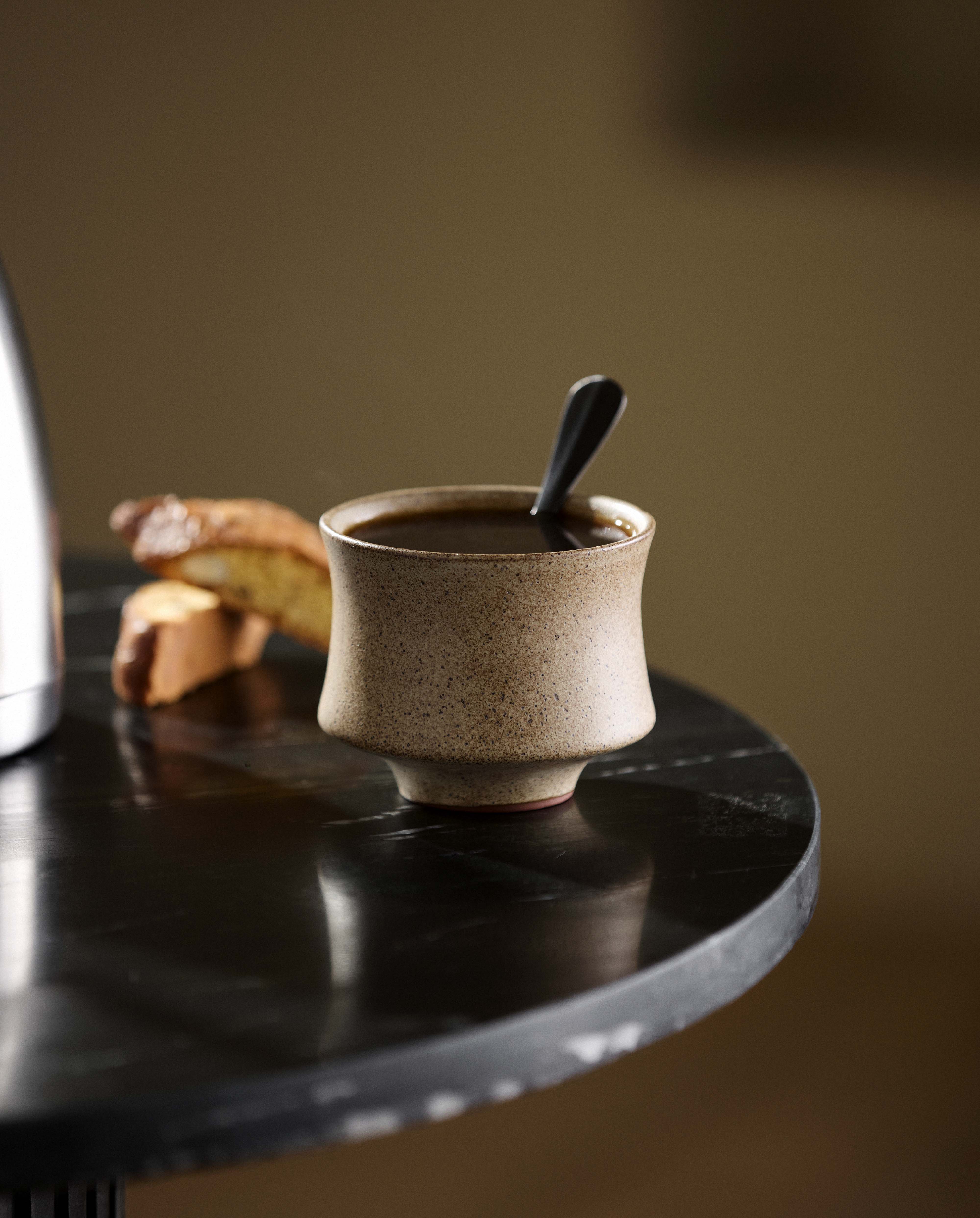 INEZ cup - sand