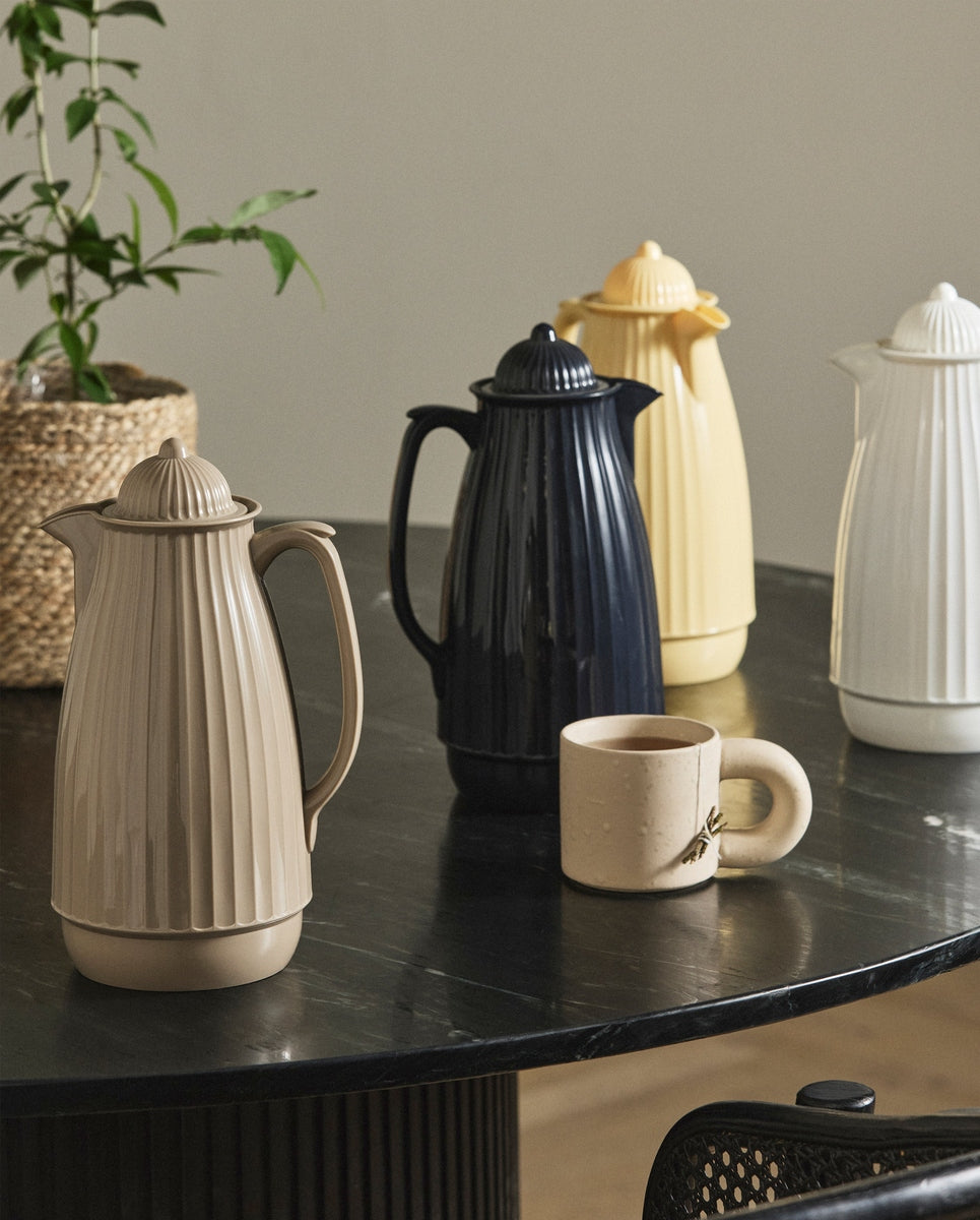 CARVI Thermos Jug - black
