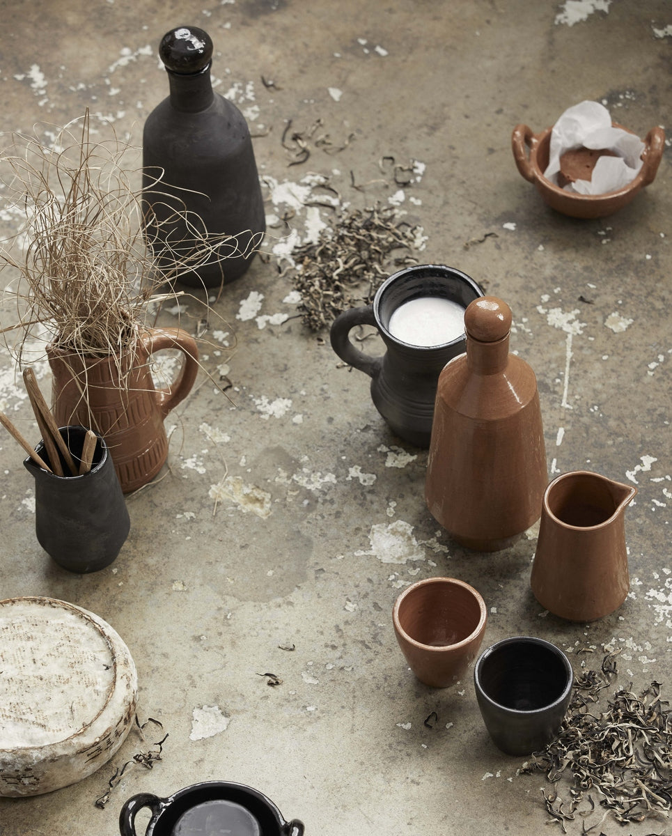 JUNIPER bottle w. lid, terracotta - black